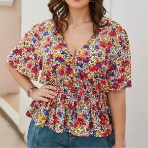 NWOT Plus Allover Floral Surplice Front Peplum Blouse